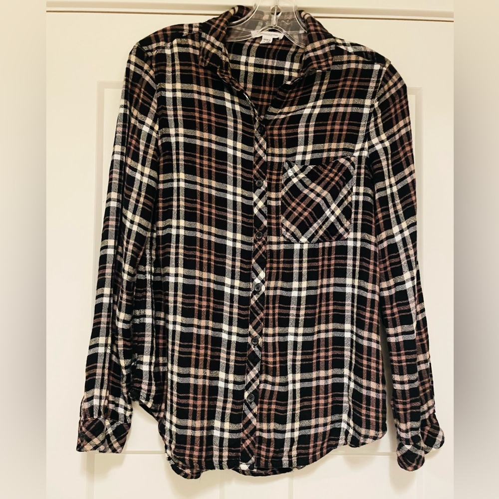 Beachlunchlounge Flannel Plaid Button-Up Shirt